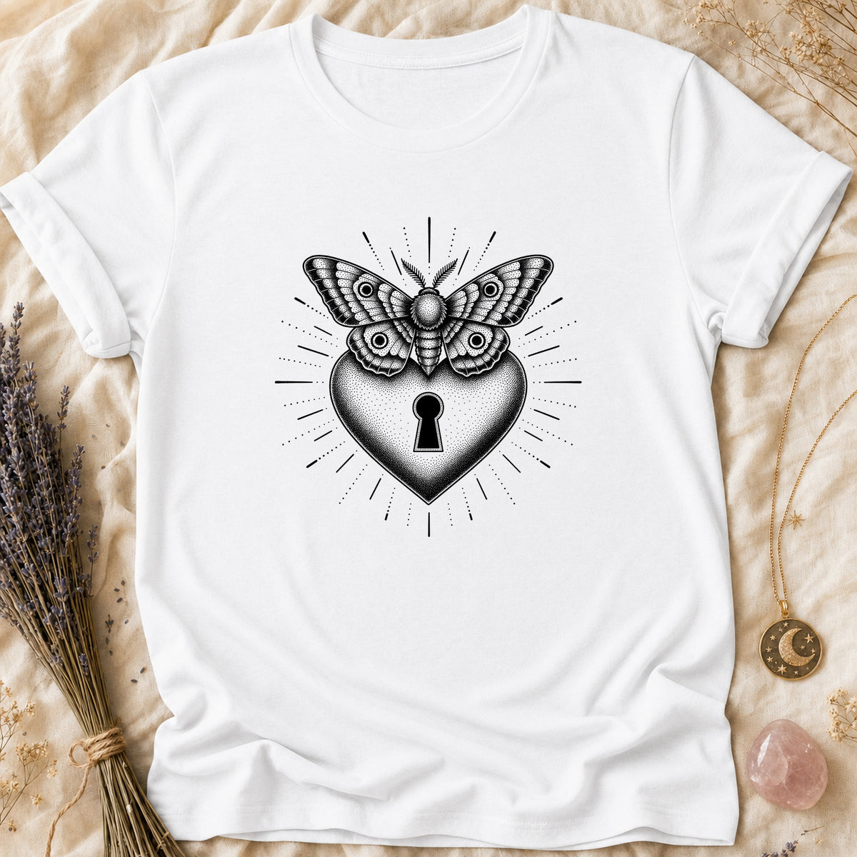 Keyhole Heart - White [keyhole-heart]