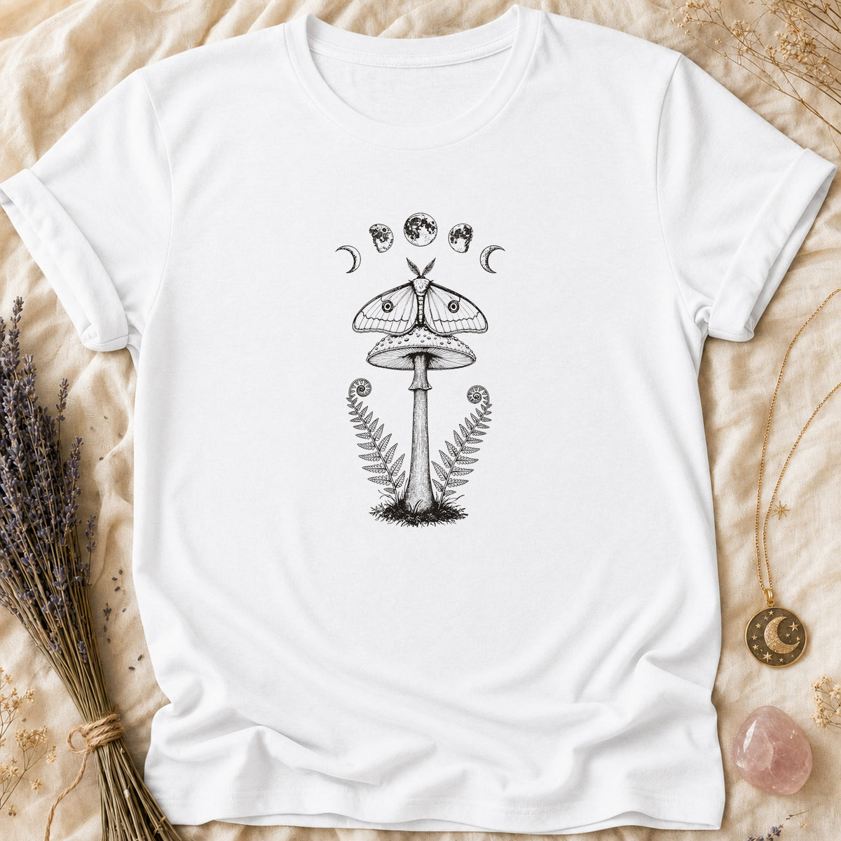 Toadstool Moth - White [toadstool-moth]
